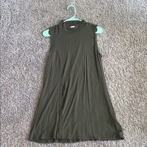 boutique sleeveless top